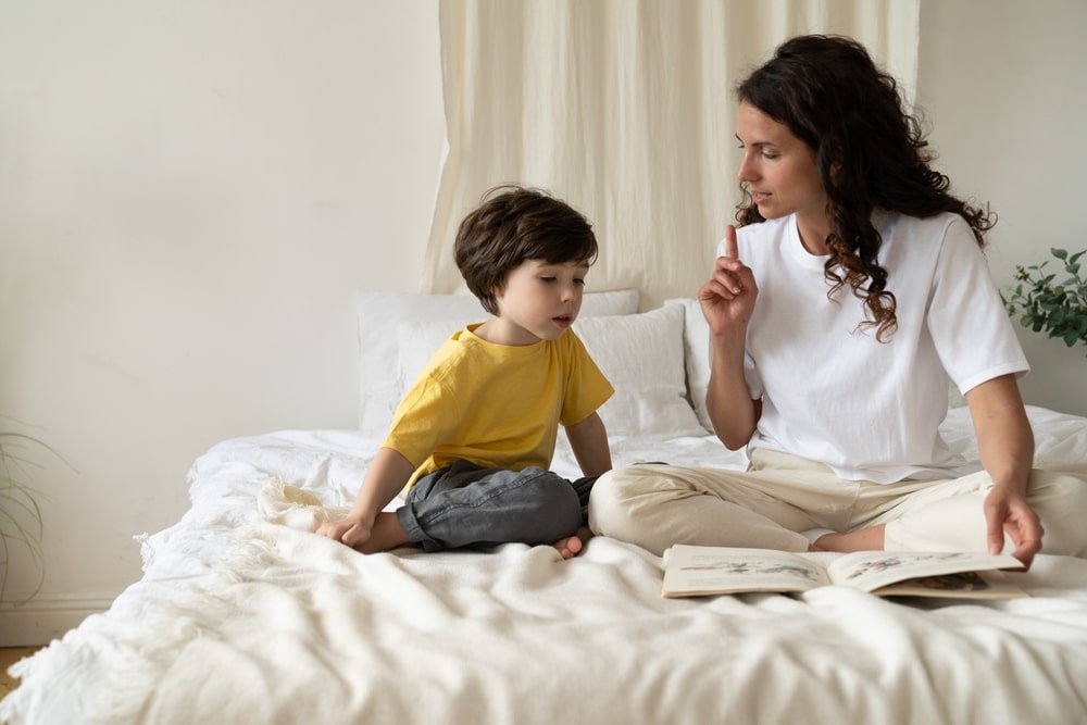 How can we use social stories with children?